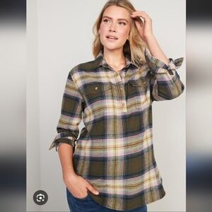 ⭐️40% Off⭐️ Old Navy The Boyfriend Shirt Flannel Button Down Tunic- Pink Olive